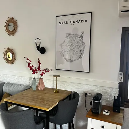 Near Yumbo * Playa del Inglés